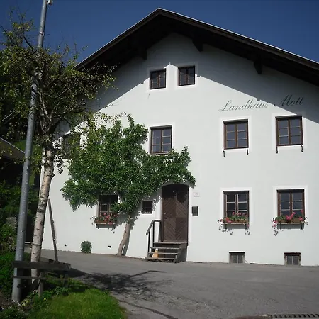 בית נופש Landhaus Mott לרמוס
